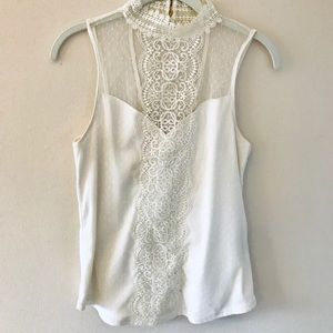 Beautiful White Sleeveless Express Top Size XS